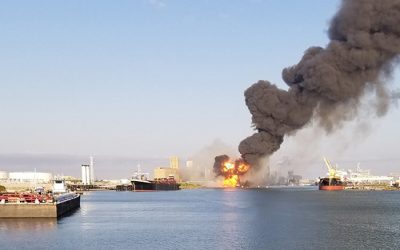 Dredge strikes gas pipe in USA